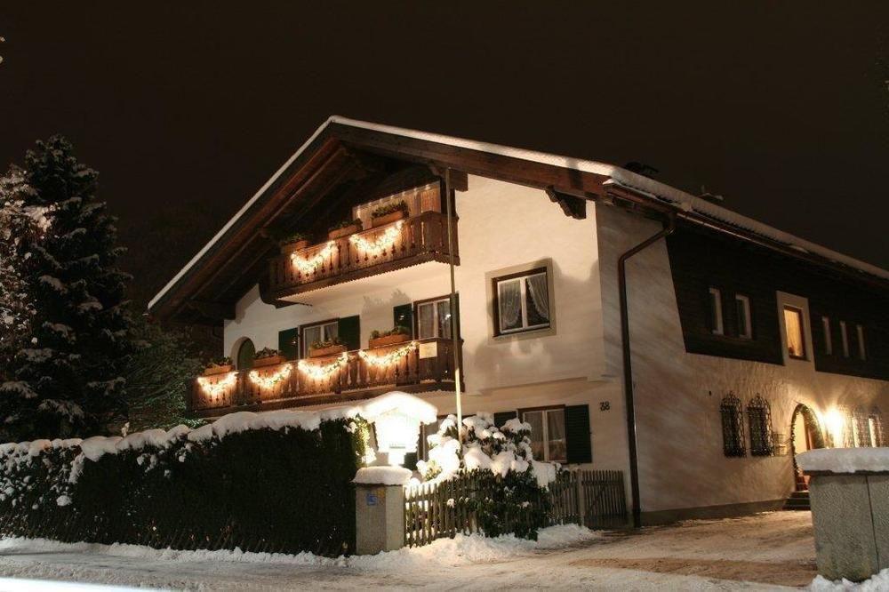 Apartments- Und Ferienhaus Anton Garmisch-Partenkirchen Ngoại thất bức ảnh