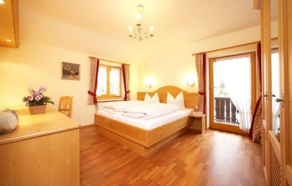 Apartments- Und Ferienhaus Anton Garmisch-Partenkirchen Ngoại thất bức ảnh