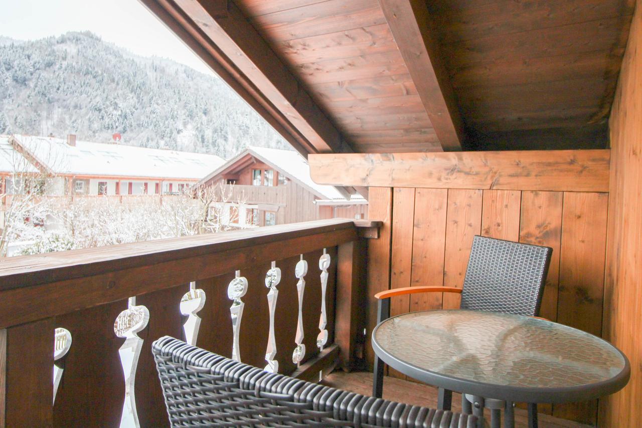 Apartments- Und Ferienhaus Anton Garmisch-Partenkirchen Ngoại thất bức ảnh