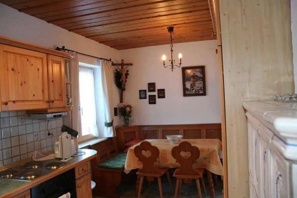 Apartments- Und Ferienhaus Anton Garmisch-Partenkirchen Ngoại thất bức ảnh