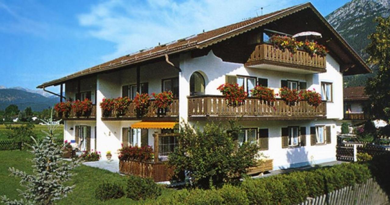 Apartments- Und Ferienhaus Anton Garmisch-Partenkirchen Ngoại thất bức ảnh
